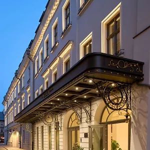 ***** Hotel Saski Curio Collection By Hilton Polónia